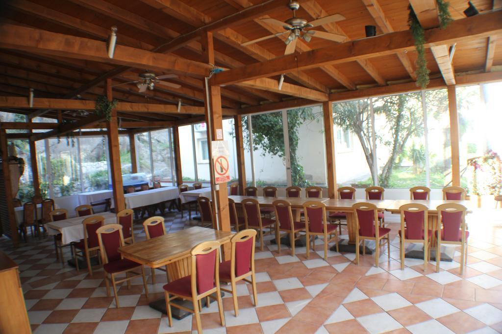 Guest House Katic Трпань Экстерьер фото